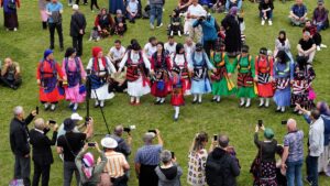 TRABZON (AA) – Trabzon'un Şalpazarı ilçesindeki Sis Dağı'nın zirvesinde "204.