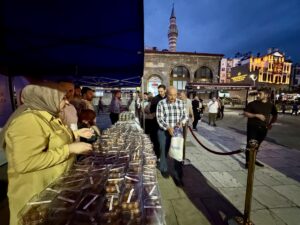 TRABZON (AA) – Trabzon'da, Pençe-Kilit Harekatı'nda bir mağaradaki arama-tarama faaliyeti