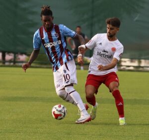 - Trabzonspor: 3 - Ümraniyespor: 1
