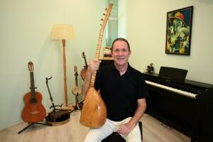 ANTALYA (AA) – SÜLEYMAN ELÇİN/RABİA SAPMAZ – Türk Halk Müziğinin