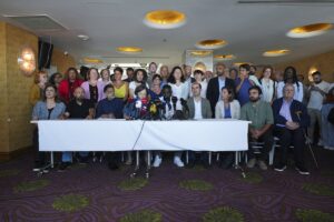 İSTANBUL (AA) – Terör örgütü elebaşı Abdullah Öcalan ile görüşmek