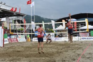 ARTVİN (AA) – Uluslararası Pro Beach Voleybol Turnuvası'nın Hopa etabı