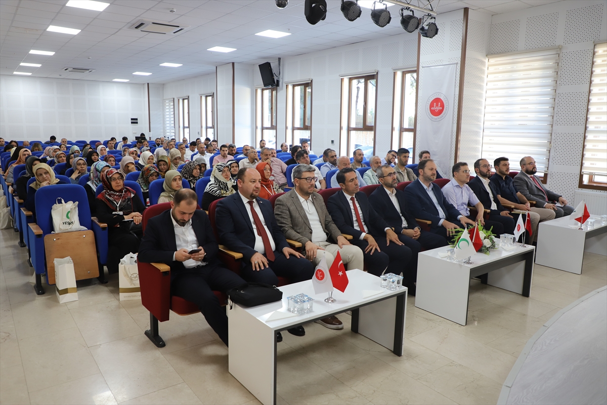 Yeşilay Genel Başkanı Dinç, Denizli'de konuştu: