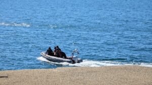 ZONGULDAK (AA) – Zonguldak'ta denizde kadın cesedi bulundu. Liman arkasında