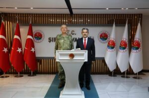 ŞIRNAK (AA) – 2. Ordu Komutanı Korgeneral Zorlu Topaloğlu, Şırnak