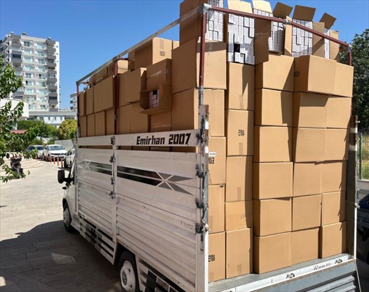 Adana'da 7 milyon 910 bin kaçak makaron ele geçirildi