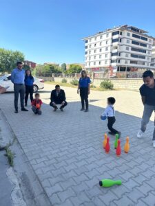 AĞRI (AA) – Ağrı'nın Patnos ilçesinde anneleriyle cezaevinde kalan 0-6