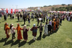BİTLİS (AA) – Bitlis'in Ahlat ilçesinde Malazgirt Zaferi'nin 954. yıl