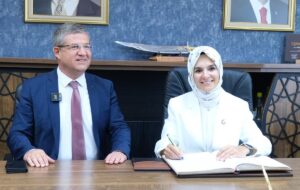 DENİZLİ (AA) – Aile ve Sosyal Hizmetler Bakanı Mahinur Özdemir