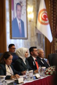 TBMM (AA) – Aile ve Sosyal Hizmetler Bakanı Mahinur Özdemir