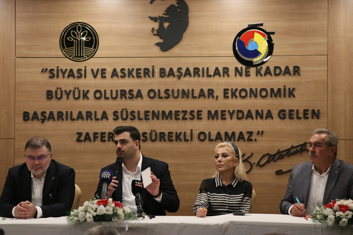AK Parti Genel Sekreteri İnan, İzmir'de konuştu: