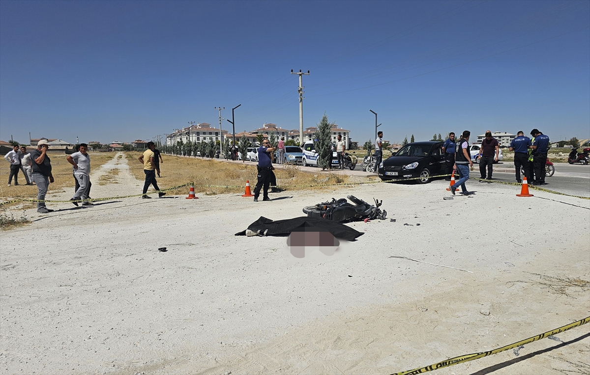 Aksaray'da tırla çarpışan motosikletin sürücüsü öldü
