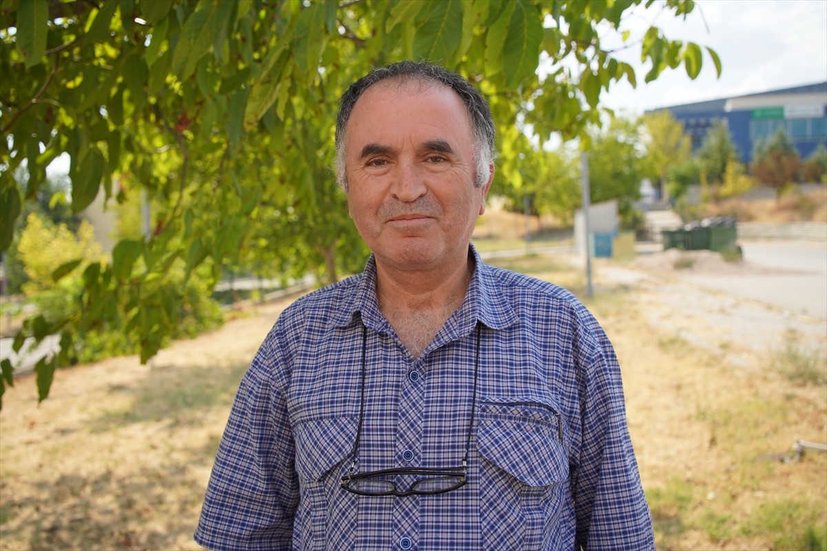 Anız yakmak canlı yaşamını yok ederek toprağa zarar veriyor