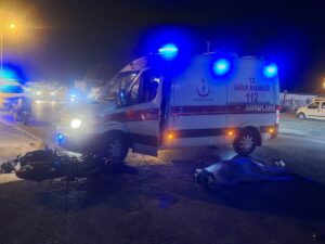 ANTALYA (AA) – Antalya'nın Serik ilçesinde otomobille çarpışan motosikletin 19