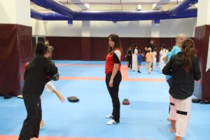 KIRKLARELİ (AA) – UFUK ERTOP – Kırklareli'nde tekvando antrenörü babasının