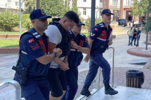 AYDIN (AA) – Aydın'ın Germencik ilçesinde şarampole devrilen motosikletin sürücüsü