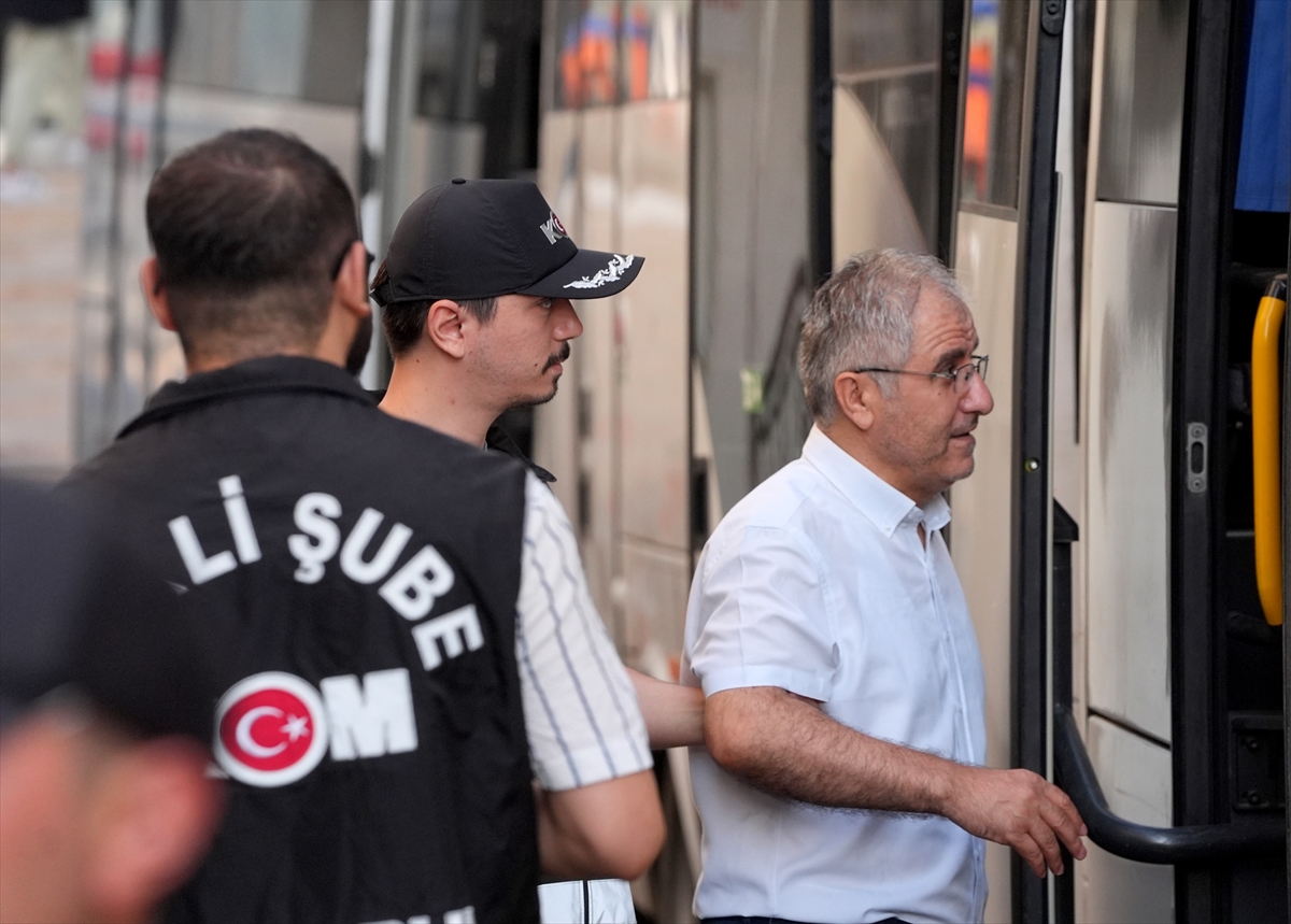 Aziz İhsan Aktaş suç örgütü soruşturmasında yakalanan zanlılar adliyede