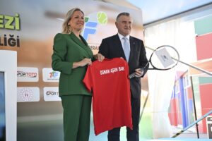 ANKARA (AA) – Gençlik ve Spor Bakanı Osman Aşkın Bak,