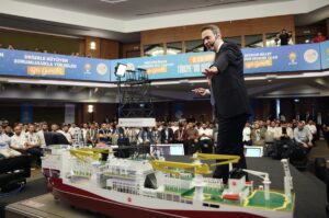 ANKARA (AA) – Enerji ve Tabii Kaynaklar Bakanı Alparslan Bayraktar,