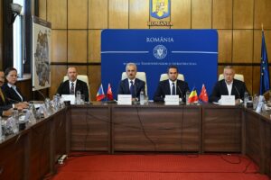 - "Demir yolu sektöründe Romanya ile Türkiye arasında yakın bir