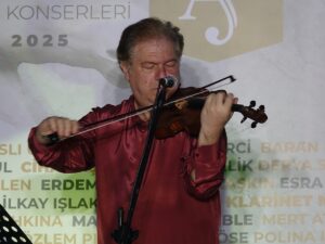 BALIKESİR (AA) – ADRA'FEST 2025 (Adramytteion Festival Akademisi), Balıkesir'in Burhaniye
