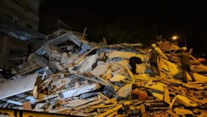 BALIKESİR (AA) – Balıkesir'in Sındırgı ilçesinde meydana gelen 6,1 büyüklüğündeki