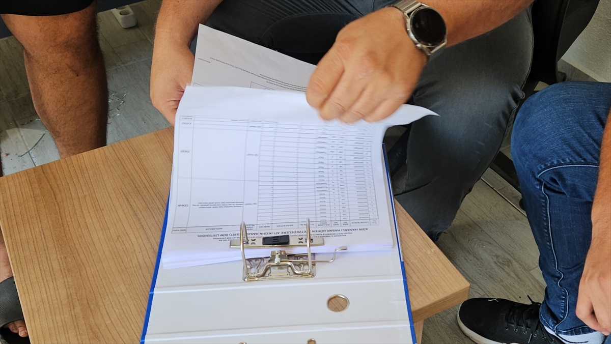 Balıkesir'in Sındırgı ilçesinde binalarda hasar tespit çalışmaları tamamlandı