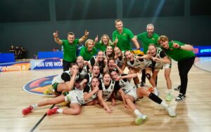 Salon: Basketbol Gelişim Merkezi Hakemler: Radomir Vojinovic (Karadağ), Çisil Güngör