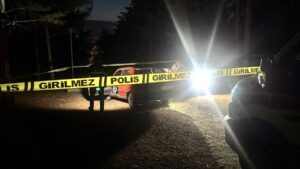 BİLECİK (AA) – Bilecik'te çıkan silahlı kavgada 1 kişi yaşamını