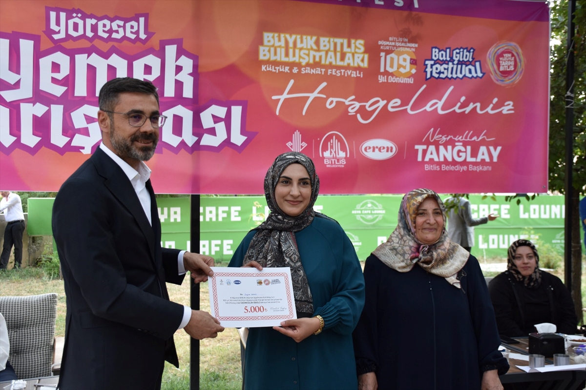 Bitlis'te yöresel yemek yarışması düzenlendi