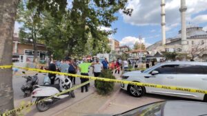 BURDUR (AA) – Burdur'un Bucak ilçesinde silahlı saldırıda yaralanan 2