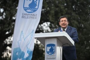 - "Homeros Bilim, Kültür ve Sanat Ödülü" Prof. Dr. Manfred