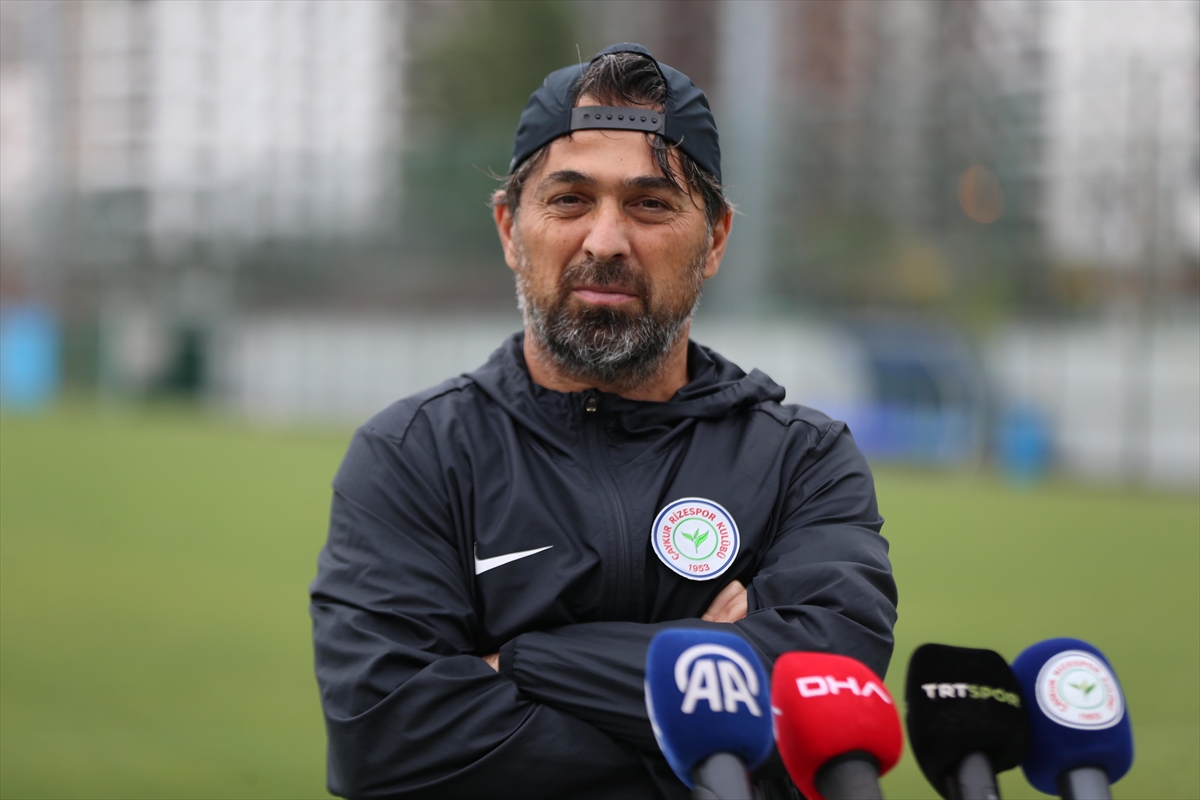 Çaykur Rizespor Teknik Direktörü İlhan Palut, Galatasaray maçını değerlendirdi: