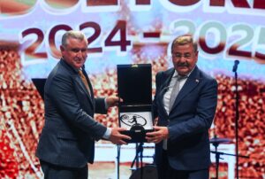 ANKARA (AA) – Aile ve Sosyal Hizmetler Bakanı Mahinur Özdemir