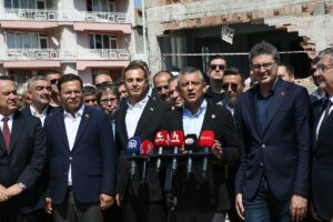 BALIKESİR (AA) – CHP Genel Başkanı Özgür Özel, 10 Ağustos'ta