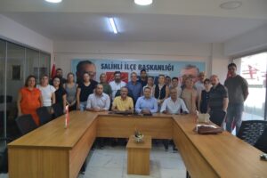 MANİSA (AA) – CHP Salihli İlçe Başkanı Enver Akgün, hem