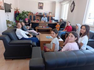 ÇORUM (AA) – Çorum'un Ortaköy ilçesinde yaz Kur'an kursu öğrencileri,