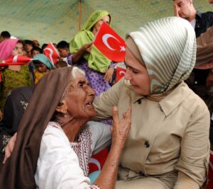 İSTANBUL (AA) – Cumhurbaşkanı Recep Tayyip Erdoğan'ın eşi Emine Erdoğan,