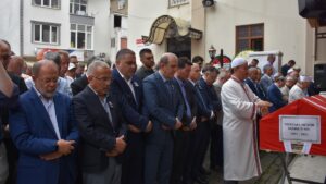 TRABZON (AA) – Ankara'da tedavi gördüğü hastanede vefat eden eski