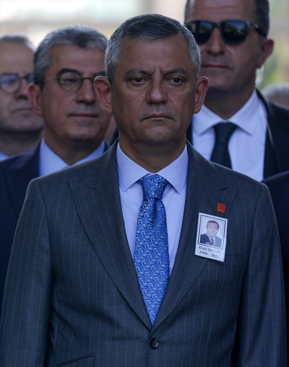 Eski Sağlık Bakanı Halil Şıvgın için Meclis'te cenaze töreni düzenlendi