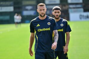 İSTANBUL (AA) – Fenerbahçe, UEFA Şampiyonlar Ligi 3. eleme turu