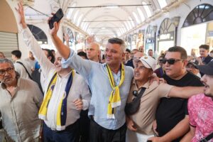 İSTANBUL (AA) – Fenerbahçe Kulübü Başkan Adayı Sadettin Saran, İstanbul'da