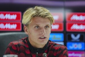 ROTTERDAM (AA) – UEFA Şampiyonlar Ligi 3. eleme turu ilk