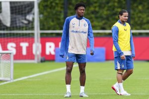 ROTTERDAM (AA) – UEFA Şampiyonlar Ligi 3. eleme turu ilk