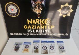 GAZİANTEP (AA) – Gaziantep'in İslahiye ilçesinde düzenlenen uyuşturucu operasyonunda gözaltına