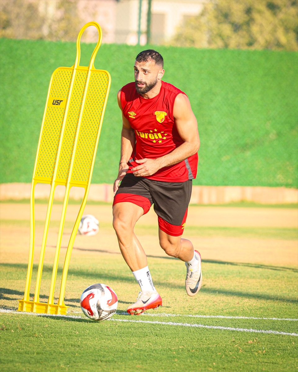 Göztepe, yarın deplasmanda Fatih Karagümrük ile karşılaşacak