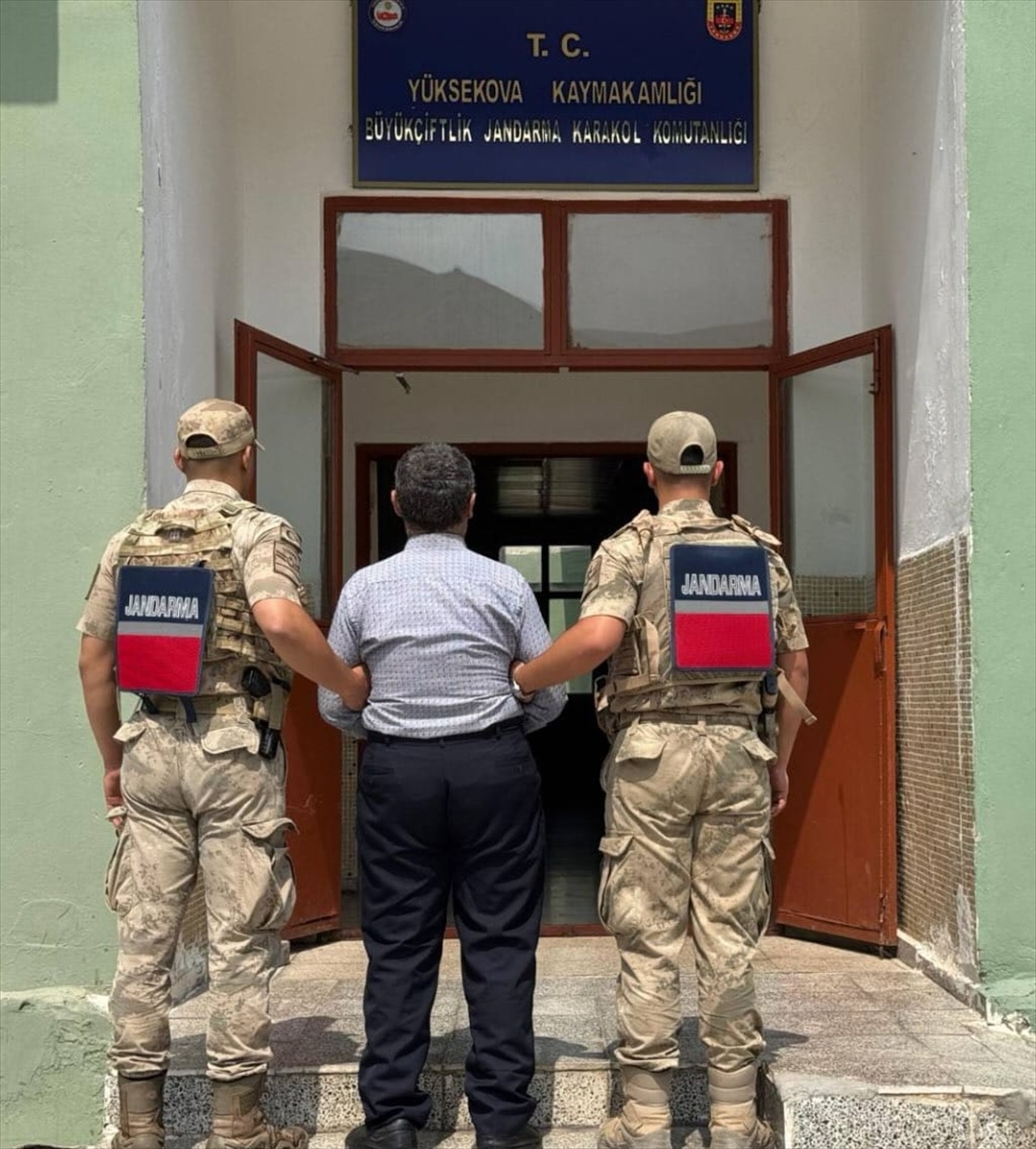 Hakkari'de 8 yıl 9 ay hapis cezası bulunan hükümlü yakalandı
