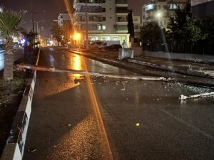 HATAY (AA) – Hatay'ın Dörtyol ilçesinde kontrolden çıkan çekicinin çarptığı