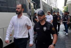 İSTANBUL (AA) – İstanbul Büyükşehir Belediyesine (İBB) yönelik yolsuzluk soruşturması