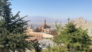 AĞRI (AA) – Ağrı'nın Doğubayazıt ilçesinde UNESCO'nun Dünya Miras Geçici